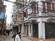 Bóng đá anh, ngoại hạng anh, lịch thi đấu euro 2012, Có 3 ngôi nhà nghiêng gối đầu vào nhà “sắp sập” 